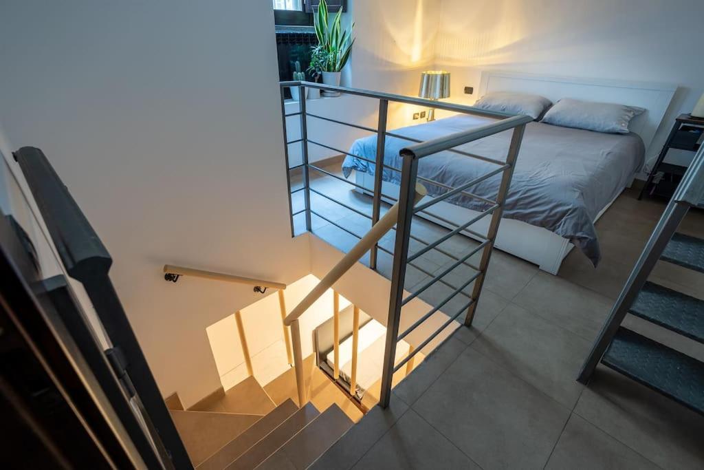 Life Is Beautiful Design Loft Navigli Romolo, Netflix, Wifi, Ac And Street Parking Lejlighed Milano Eksteriør billede